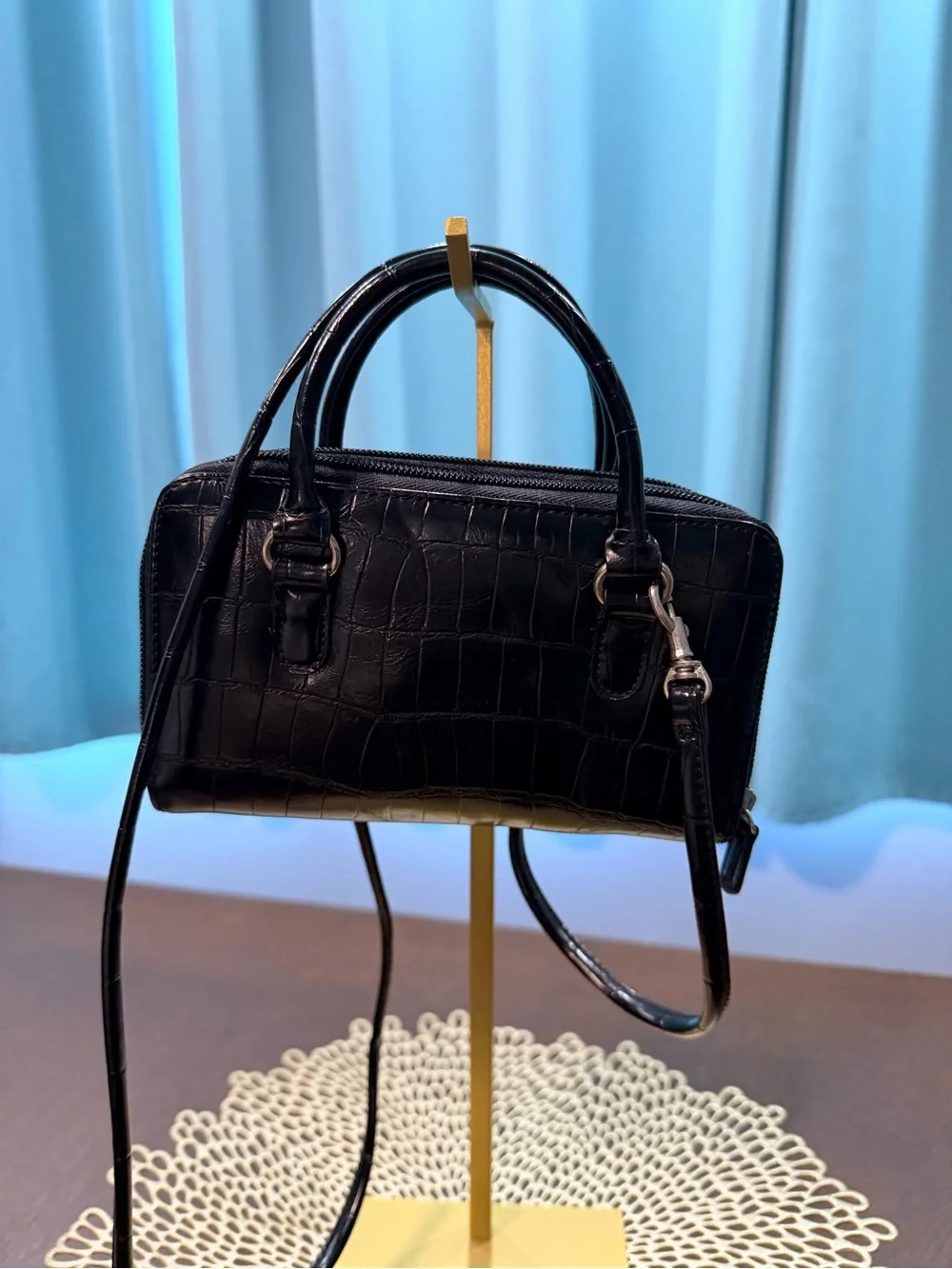 Rosetti Black Croc-Embossed Leather wallet crossbody